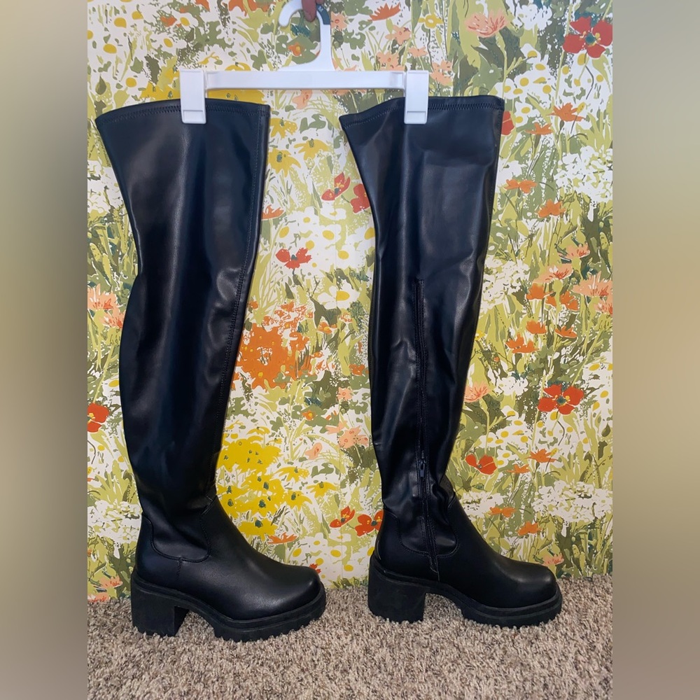 Black thigh high boots! great condition!